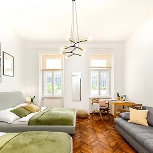 Apartment Double King Bed Home,netflix, Highspeed Wifi, Wien