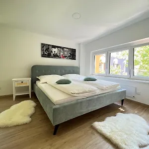 Apartment Charming Townhouse Directly By Metro, Wien