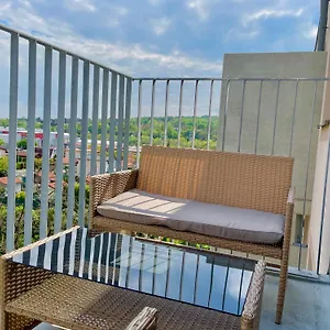 Apartment 55m2 Flat With Balcony & Parking, Wien