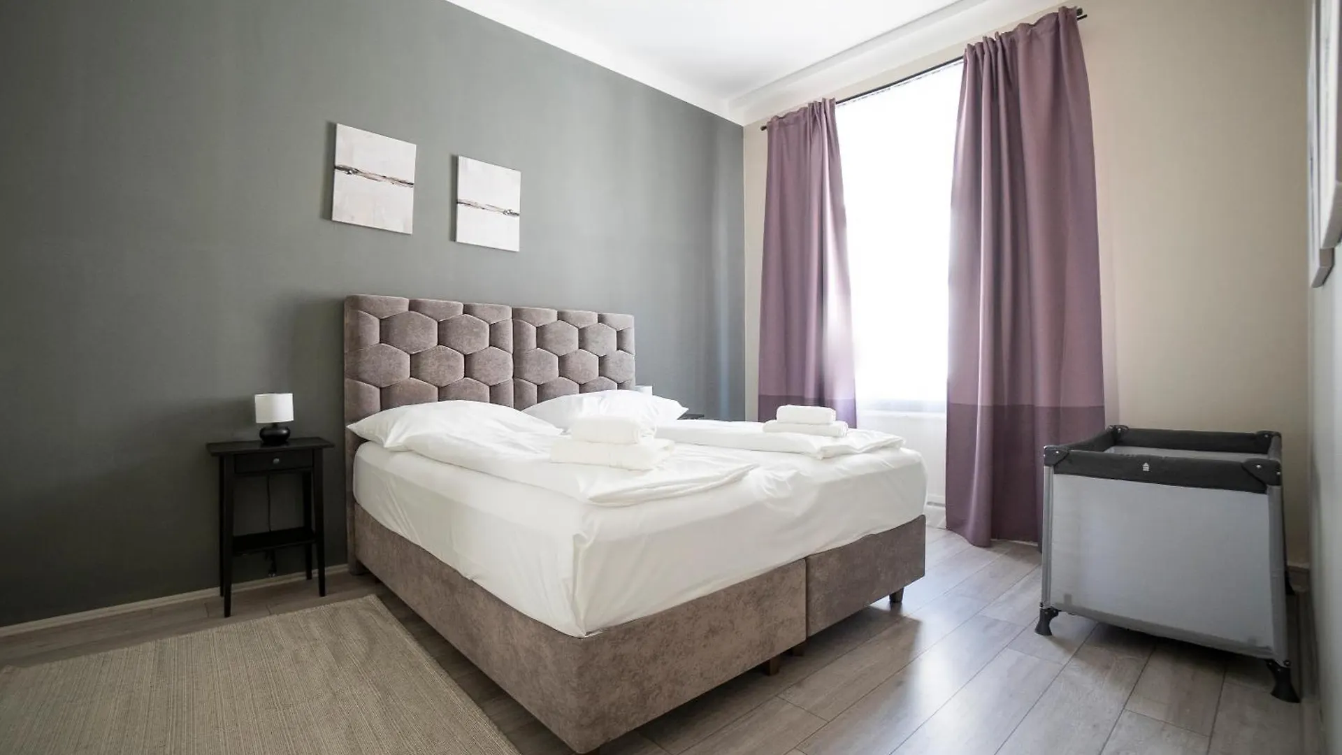 Brand New Luxury 2 Bedroom Apartment Near Augarten Vienna Austria