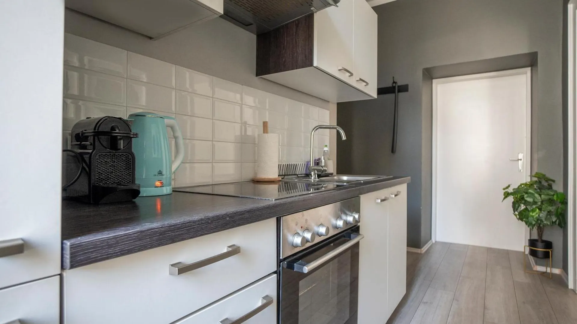 Brand New Luxury 2 Bedroom Apartment Near Augarten Vienna
